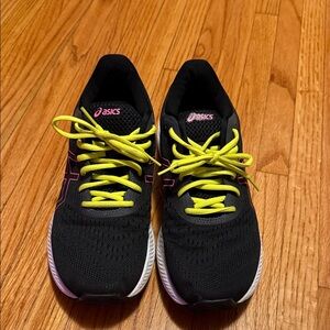ASICS Women's Black and Neon Yellow Athletic Shoes